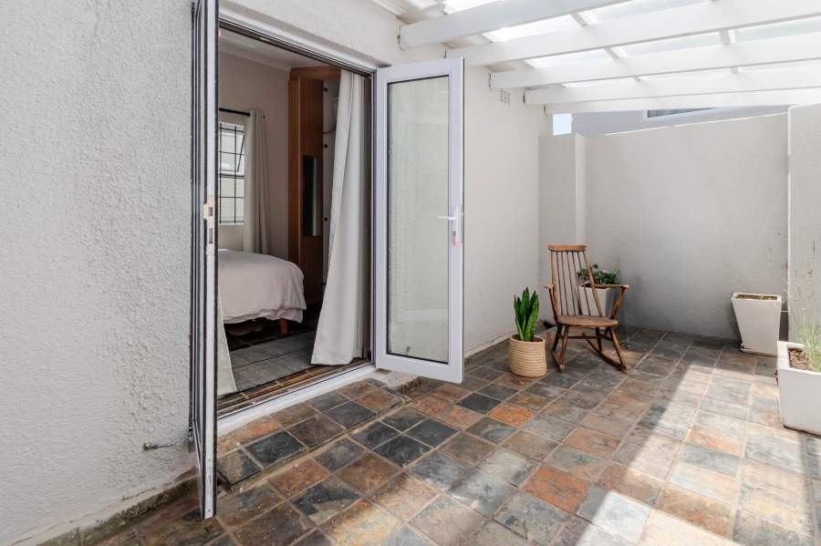 0 Bedroom Property for Sale in Vredehoek Western Cape